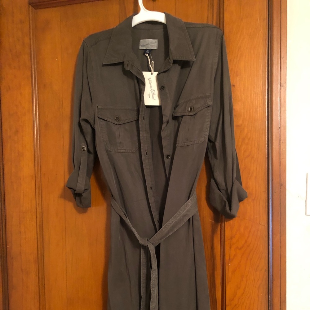 NWT Olive Belted Shift Dress
